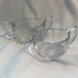 Vintage Sunflower Etched Pressed Glass Sugar/Creamer Set